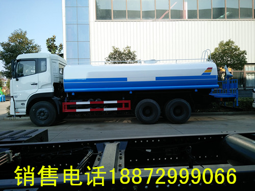 20噸灑水車