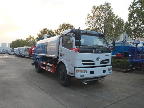 多功能灑水車 多功能灑水車