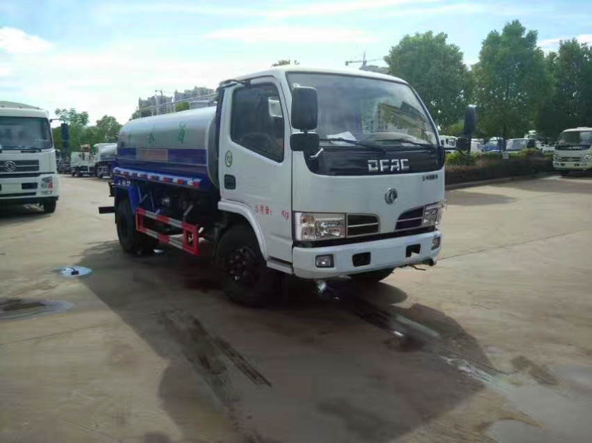 寧波市灑水車生產(chǎn)廠家，寧波市灑水車生產(chǎn)銷售，程力集團(tuán)