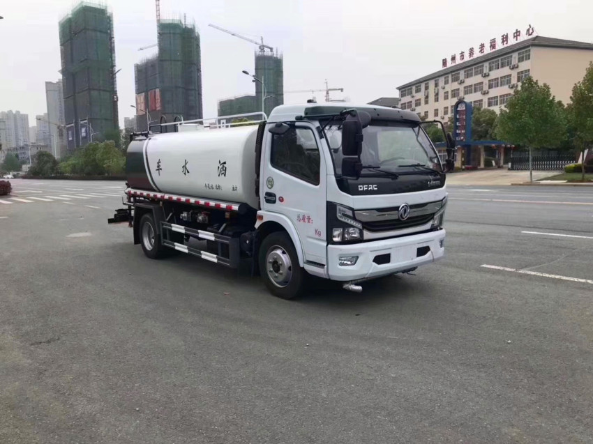 東風8噸綠化灑水車在哪購買-湖北程力