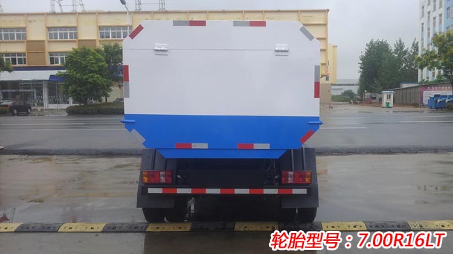 福田康瑞5方掛桶式垃圾車-5方掛桶式垃圾車