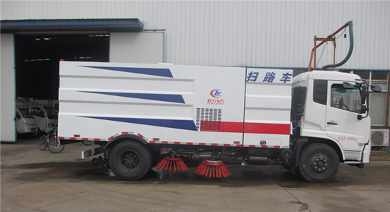 清掃車的日常維護