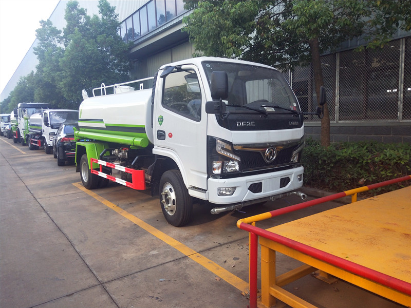 上海灑水車廠家報價-上海灑水車廠家價格報價-程力灑水車銷售總部
