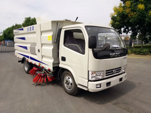 東風多利卡清掃車價格,東風多利卡吸掃式小型清掃車-程力集團