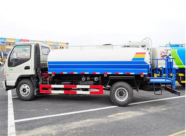 江淮駿鈴5噸灑水車