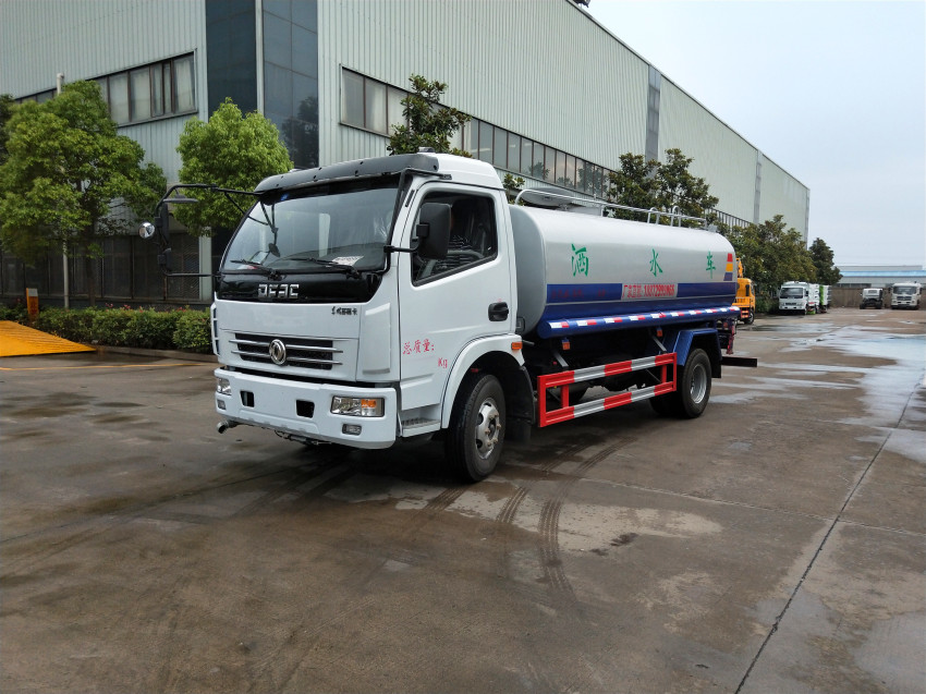 廠家5噸灑水車優惠大酬賓現車供應-灑水車買到就是賺到