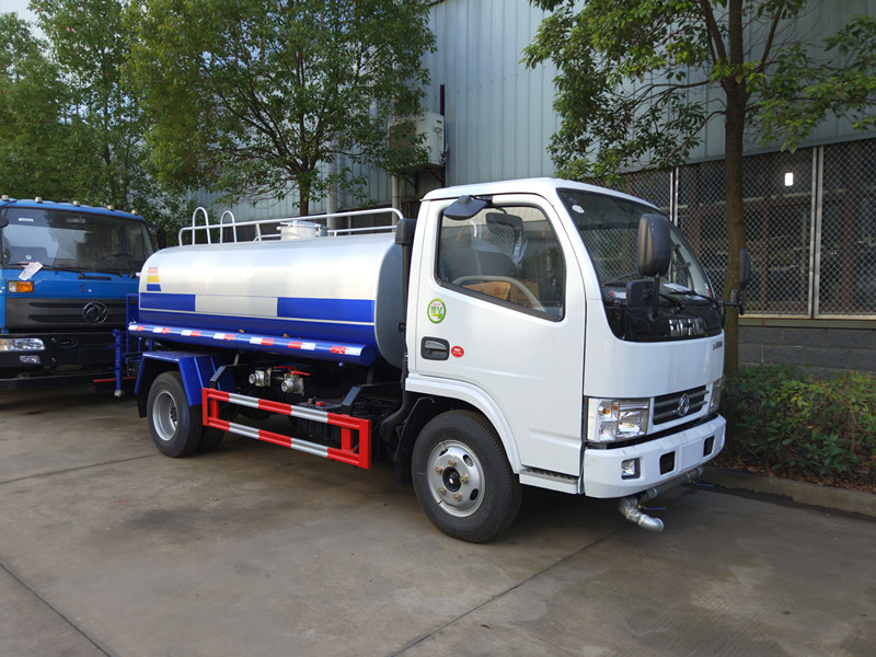 婁底市灑水車銷售-婁底市灑水車價(jià)格報(bào)價(jià)-婁底市灑水車廠家銷售公司