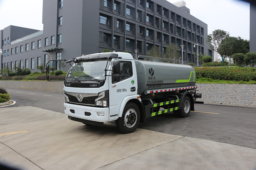 10噸灑水車
