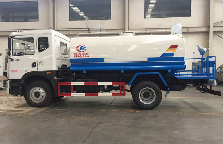 15噸東風(fēng)D9灑水車-15噸東風(fēng)D9灑水車價格-15噸東風(fēng)D9灑水車廠家直銷-湖北盈通