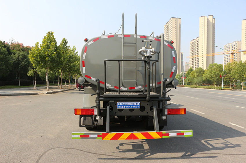 雄安灑水車