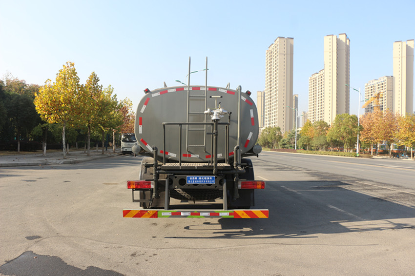 解放灑水車圖片