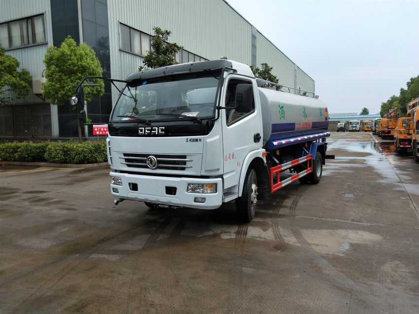 東風(fēng)8噸灑水車廠家直銷-灑水車-湖北程力