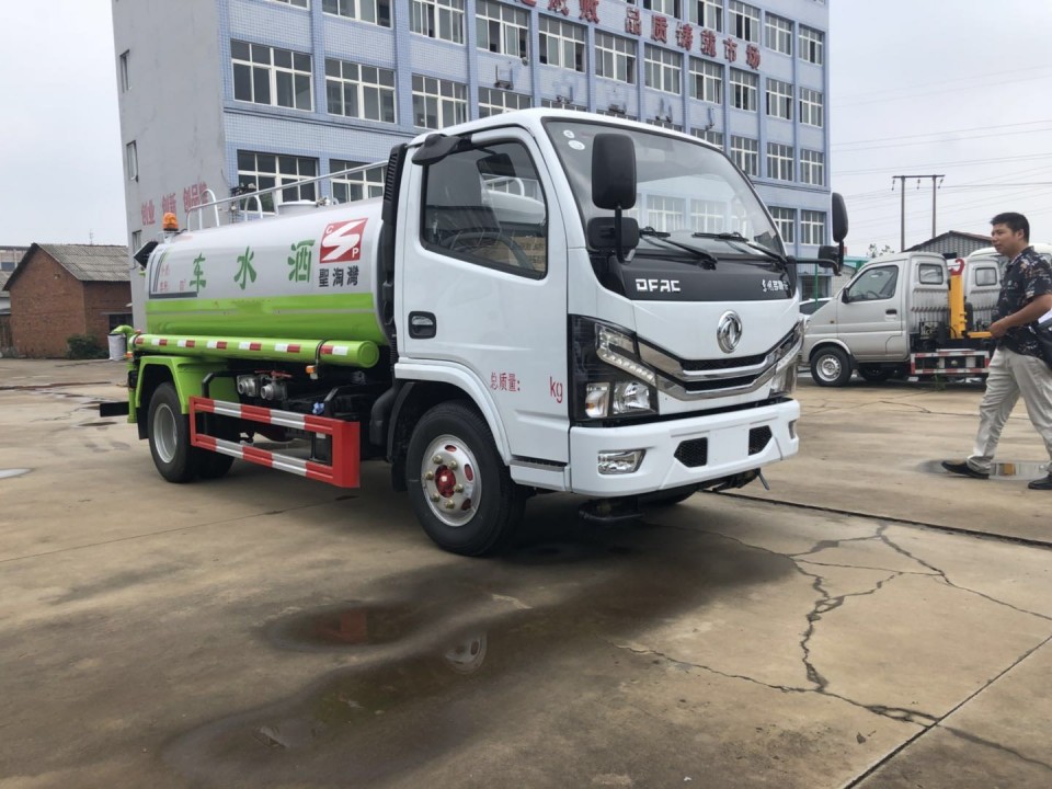5立方藍(lán)牌灑水車-灑水車-5立方藍(lán)牌灑水車多少錢-5立方藍(lán)牌灑水車多少錢一輛