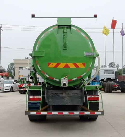 浩天星運牌HTX5181GXWEL6型吸污車