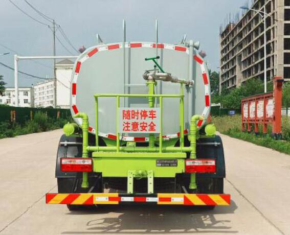 神狐牌HLQ5120GPSB6型綠化噴灑車