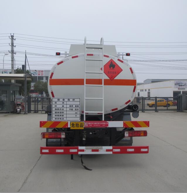 醒獅牌SLS5181GYYC6型運油車