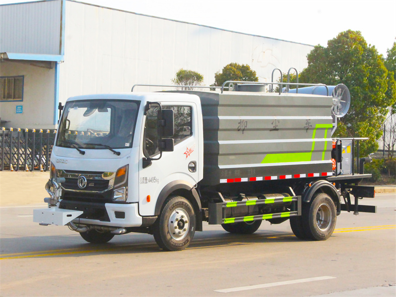 東風7方藍牌灑水車-藍牌7方灑水車